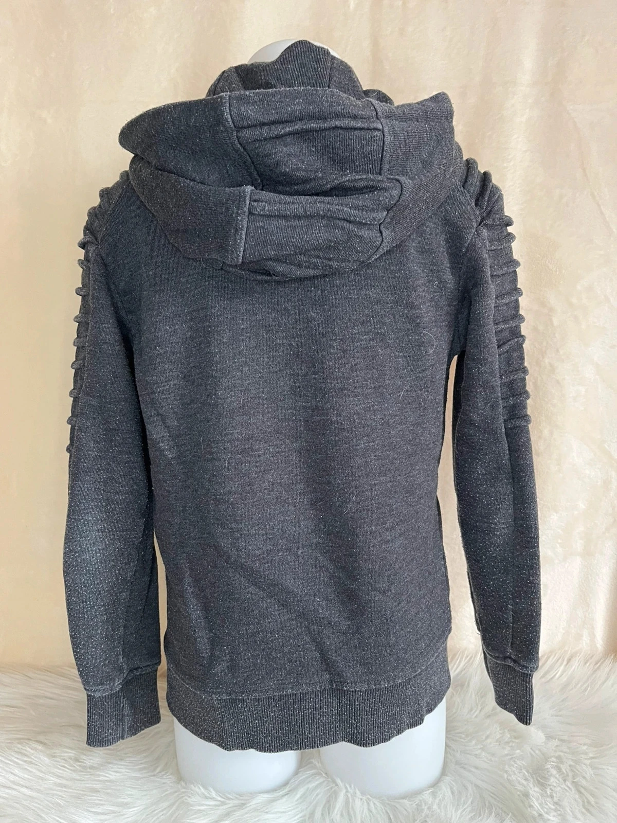 Trendy 10-year-old grey hoodie vest 🔥🖤 – photo 3